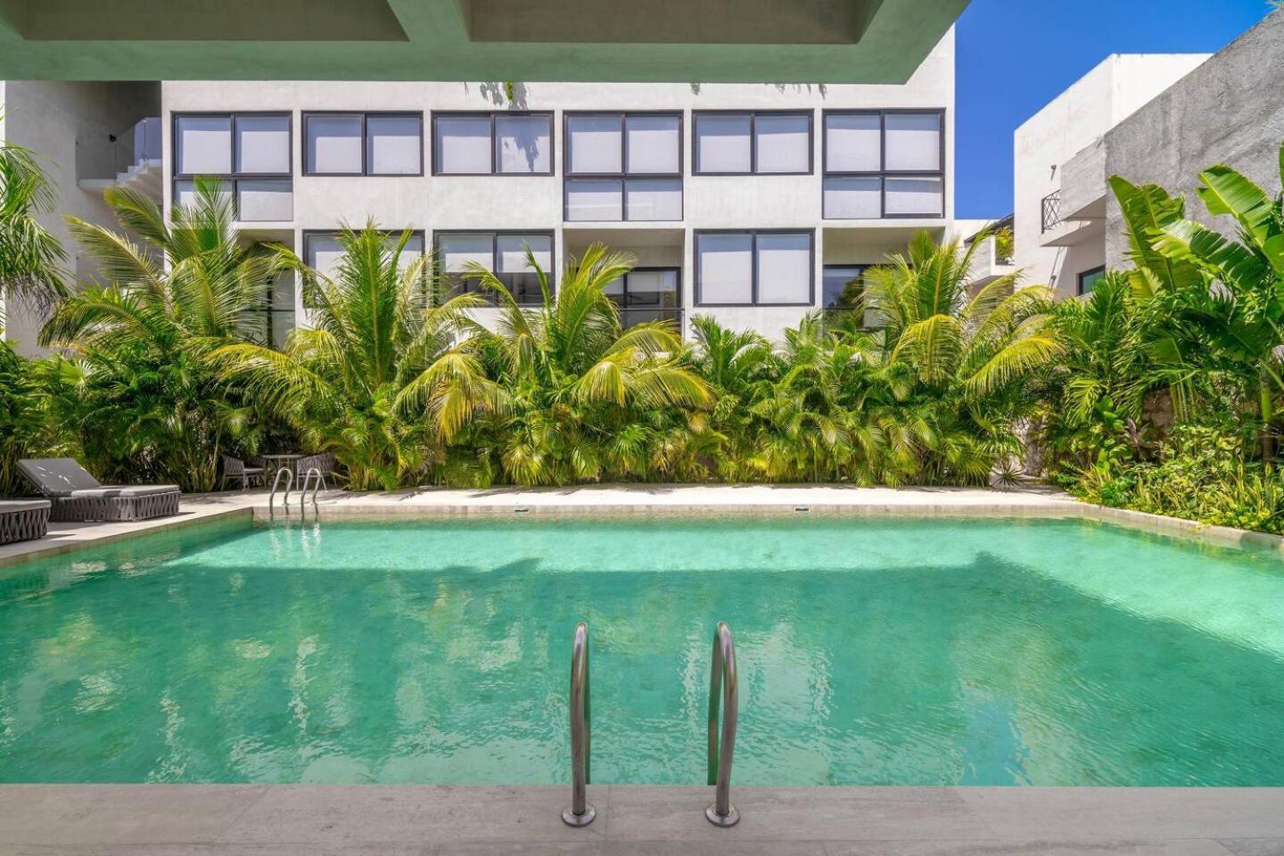Сasa de vacaciones 1 Bd Luxury With Balcony In Trendy La Veleta *