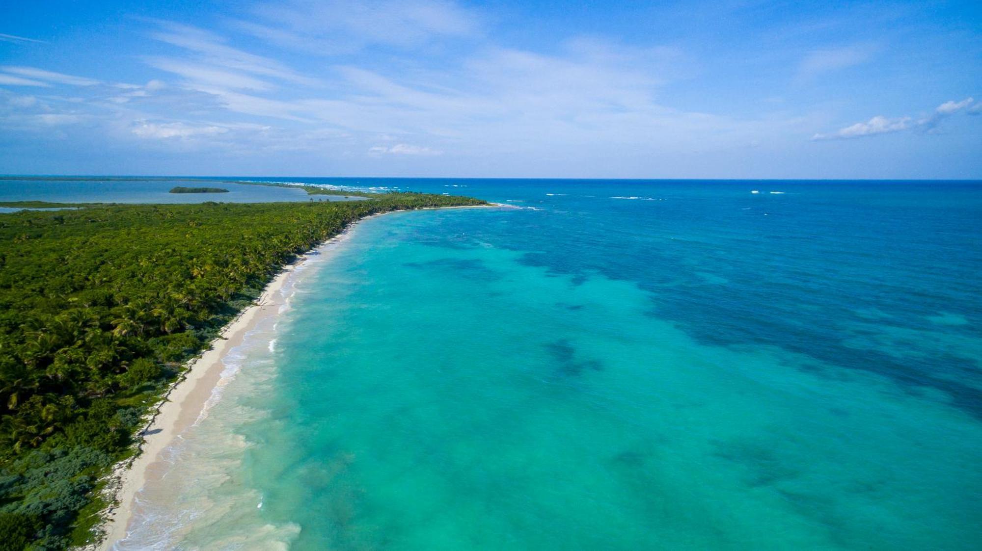 Сasa de vacaciones Beachfront Private Sian Kaan *