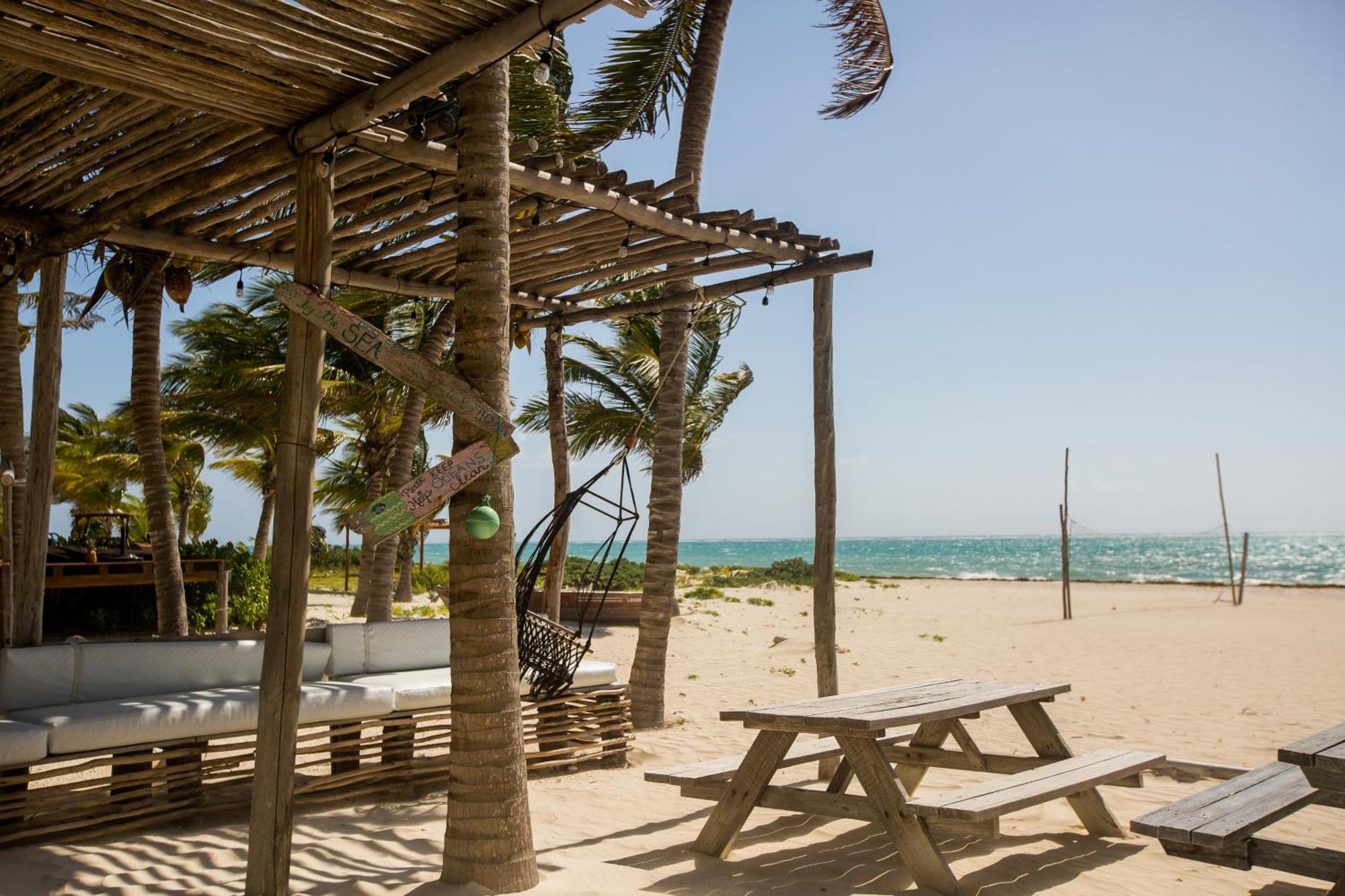 Beachfront Private Sian Kaan Сasa de vacaciones Tulum