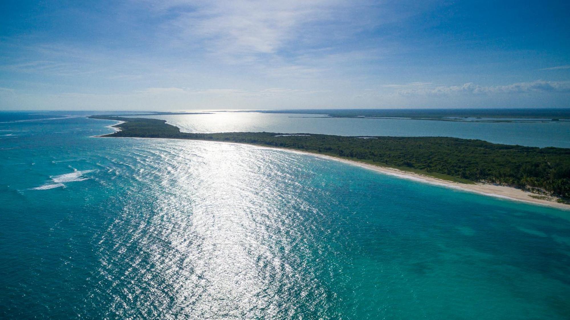 Сasa de vacaciones Beachfront Private Sian Kaan *