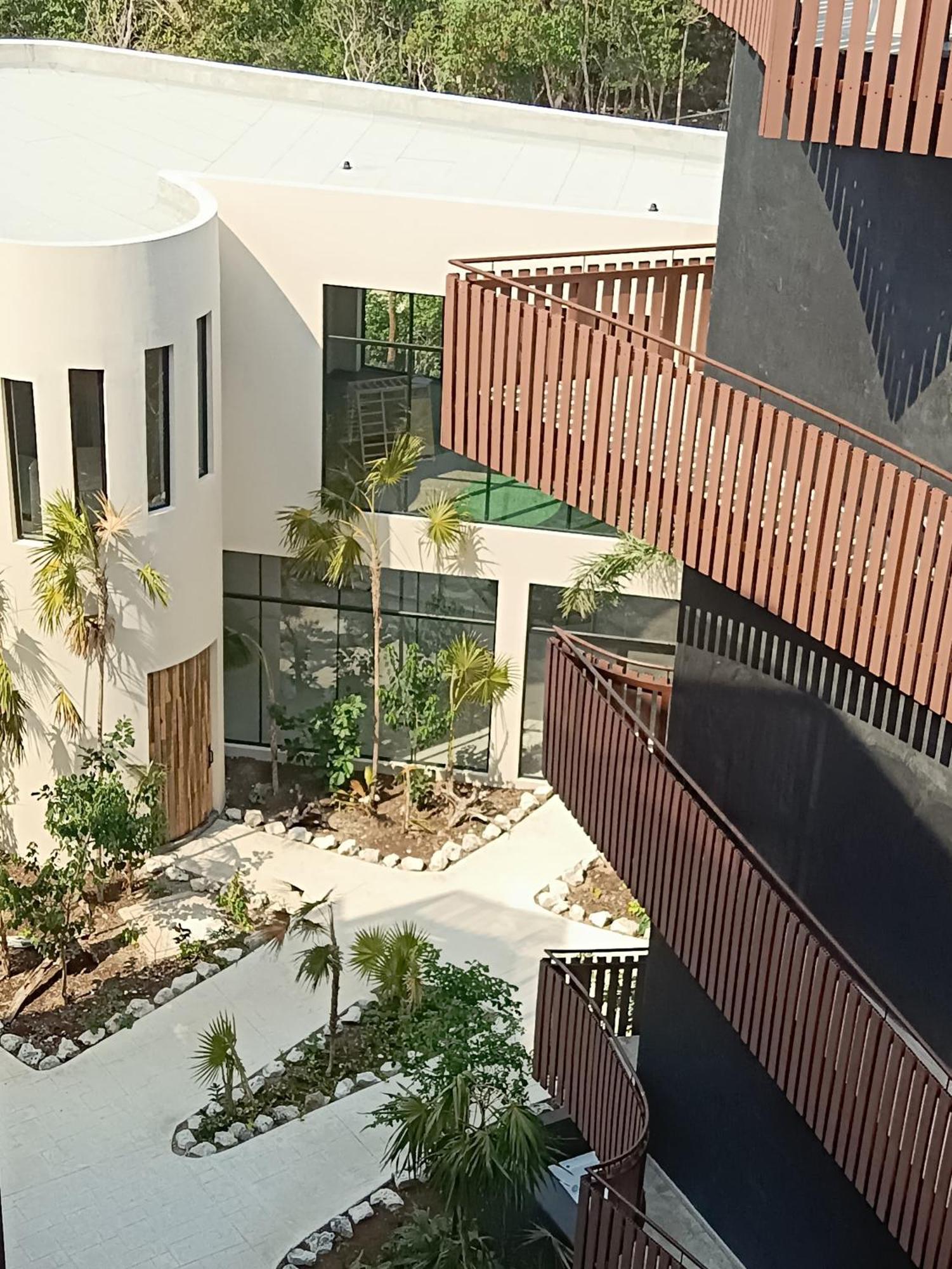 Apartamento Departamento De 1 Hab Con Balcon En Zona Hotelera Ad *