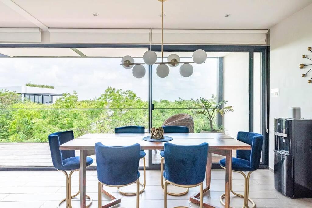 Designer Penthouse - Jungle Views, Bike To Apartamento *