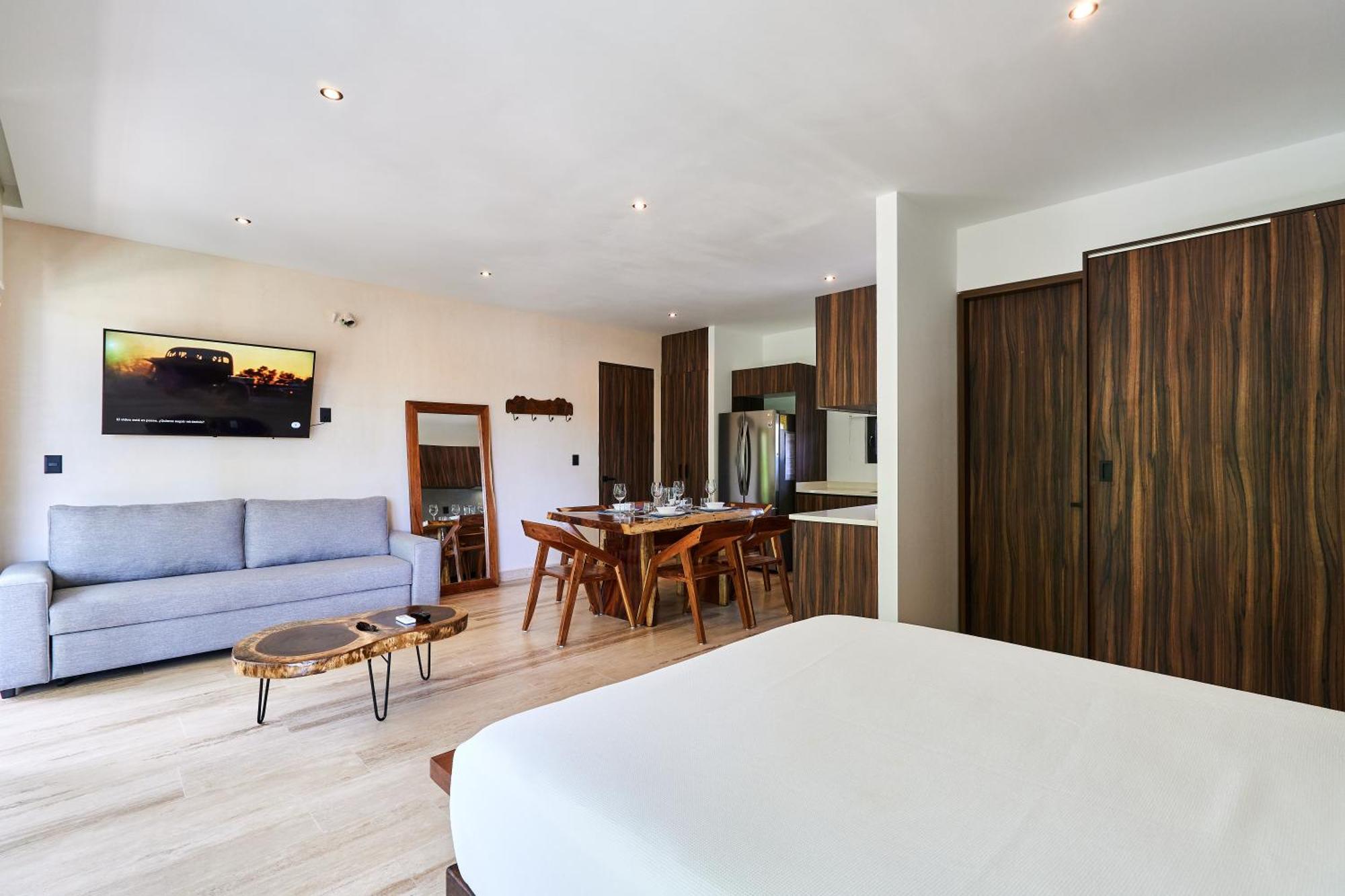 Tulum Escape - Stylish Pool, Gym & Parking * Tulum