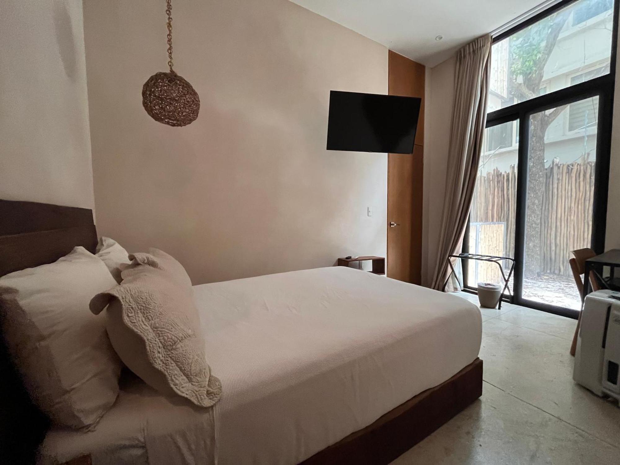 Apartamento Luxe 3Br Stay - Private Terrace, Pool & Vibes