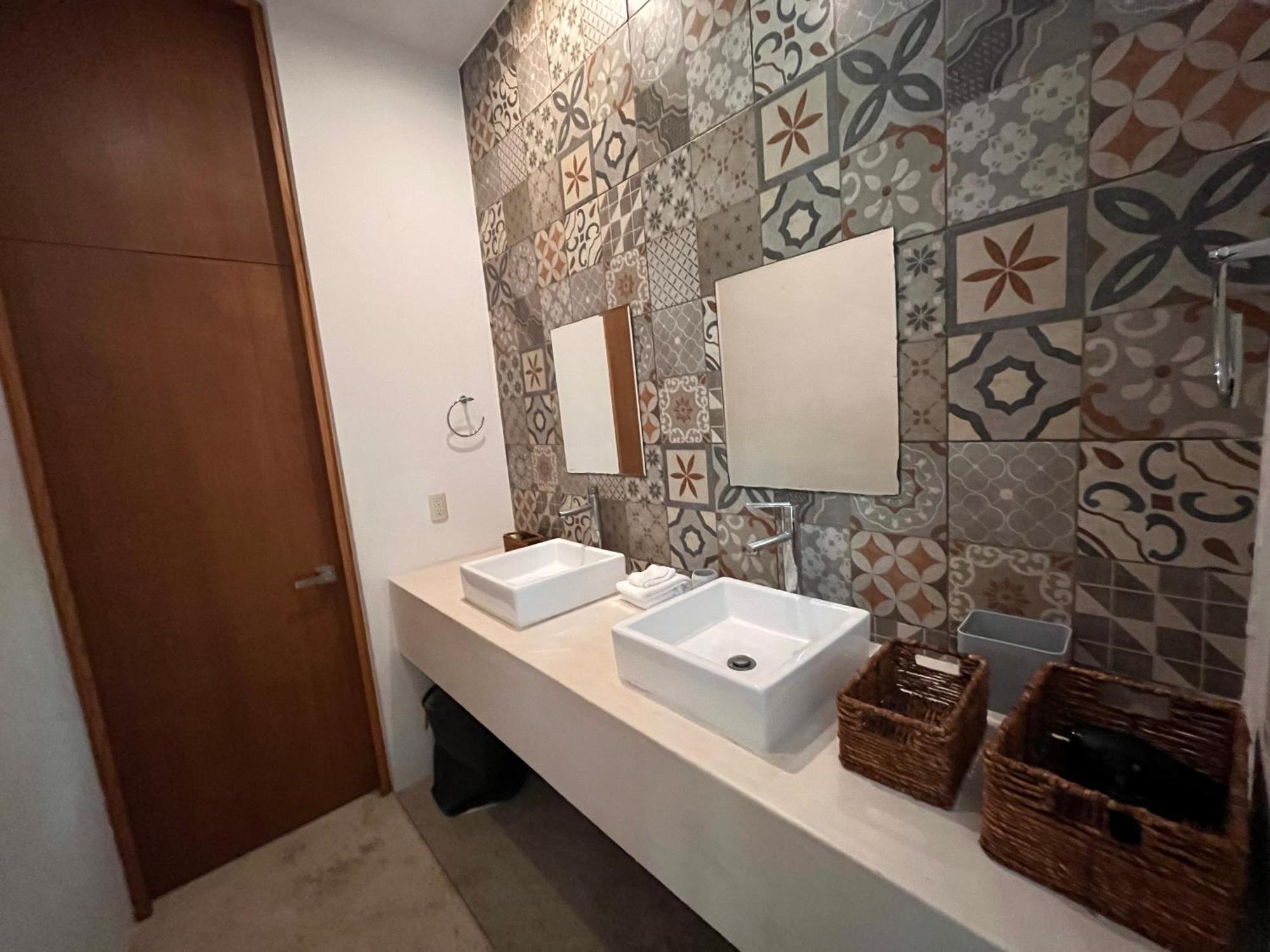 Apartamento Luxe 3Br Stay - Private Terrace, Pool & Vibes *