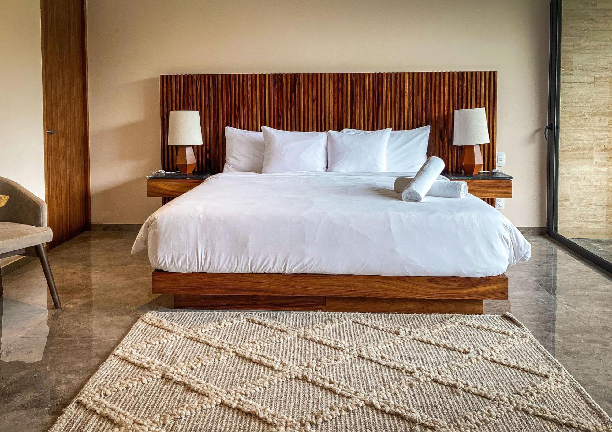 Mistiq Apartahotel 4*