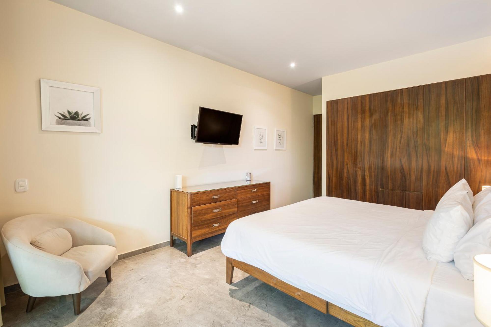Apartahotel Mistiq 4*