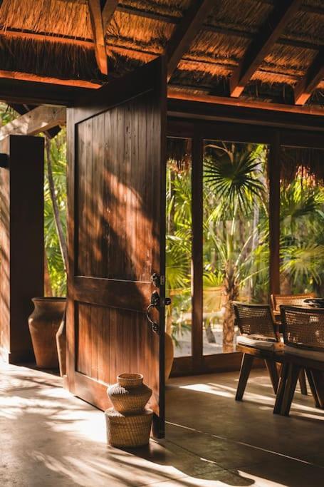 Luxury In Sian Villa