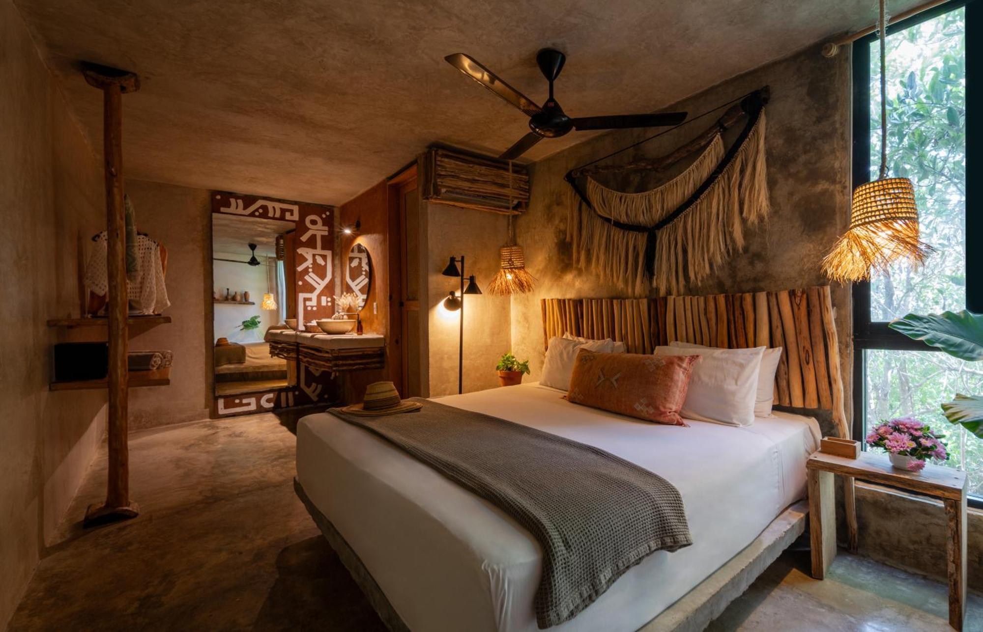 Casa Coyote Hotel 3*