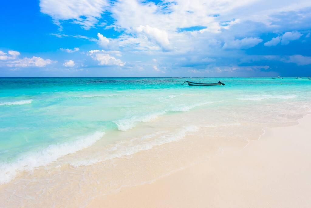 Loft Izel Sleeps 4 With Club Access, Close To La Veleta Apartamento Tulum
