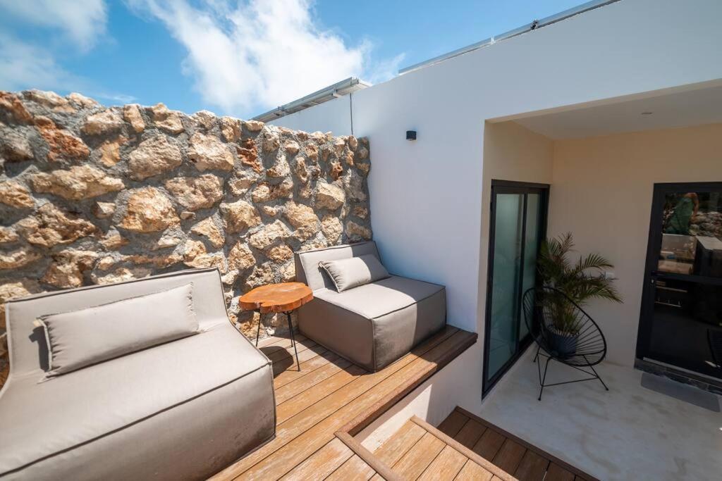 Vacation Private Rooftop Pool Walk 2 Town Villa