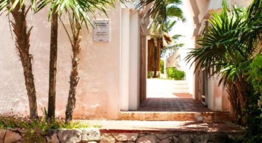 Tan-ik Hotel Akumal