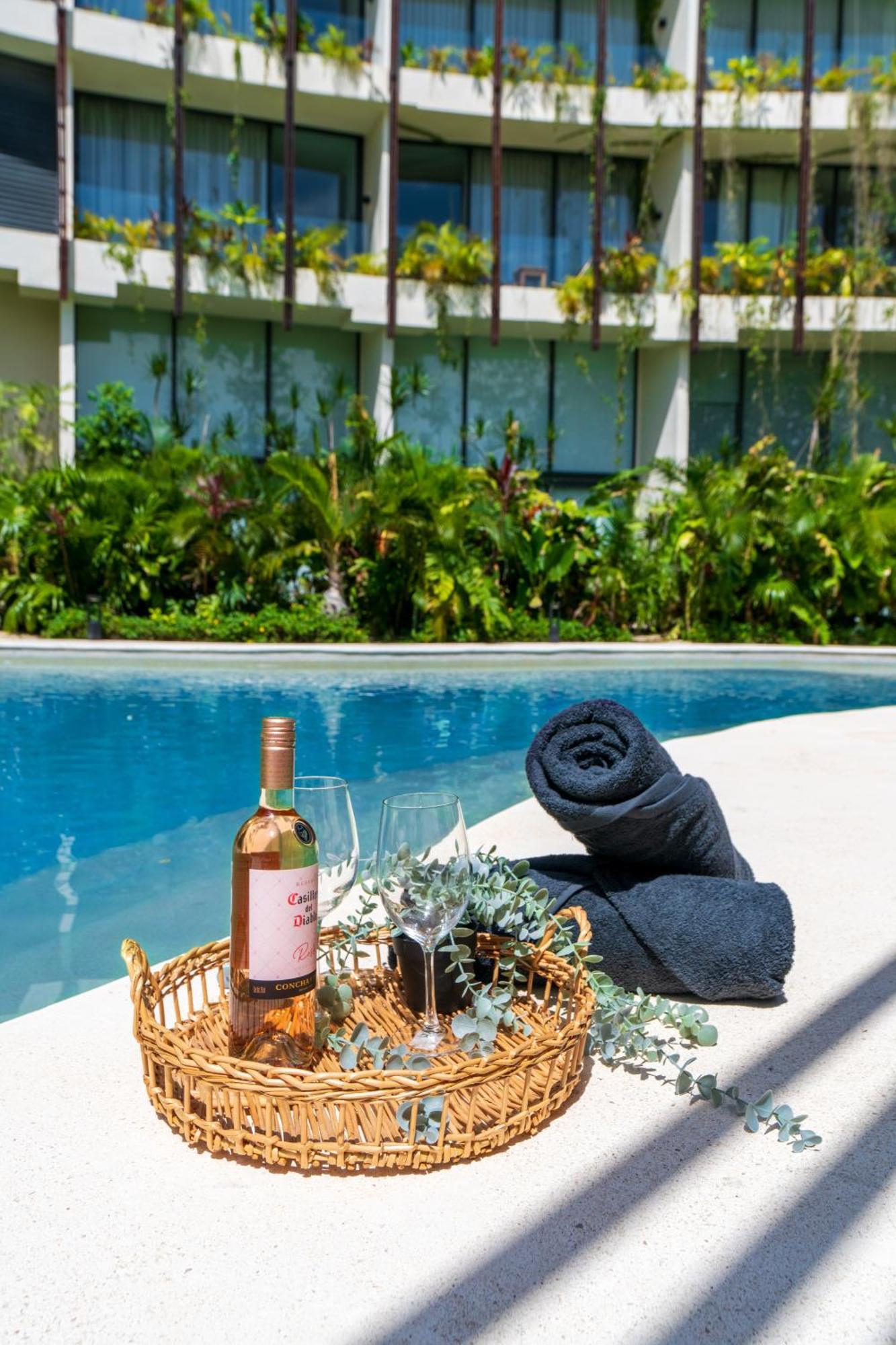 The Melina - Pool & Skyview Bar 5min To *