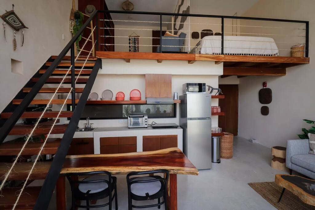 Apartamento 2 Bdr Stunning Designer Loft - Centro *