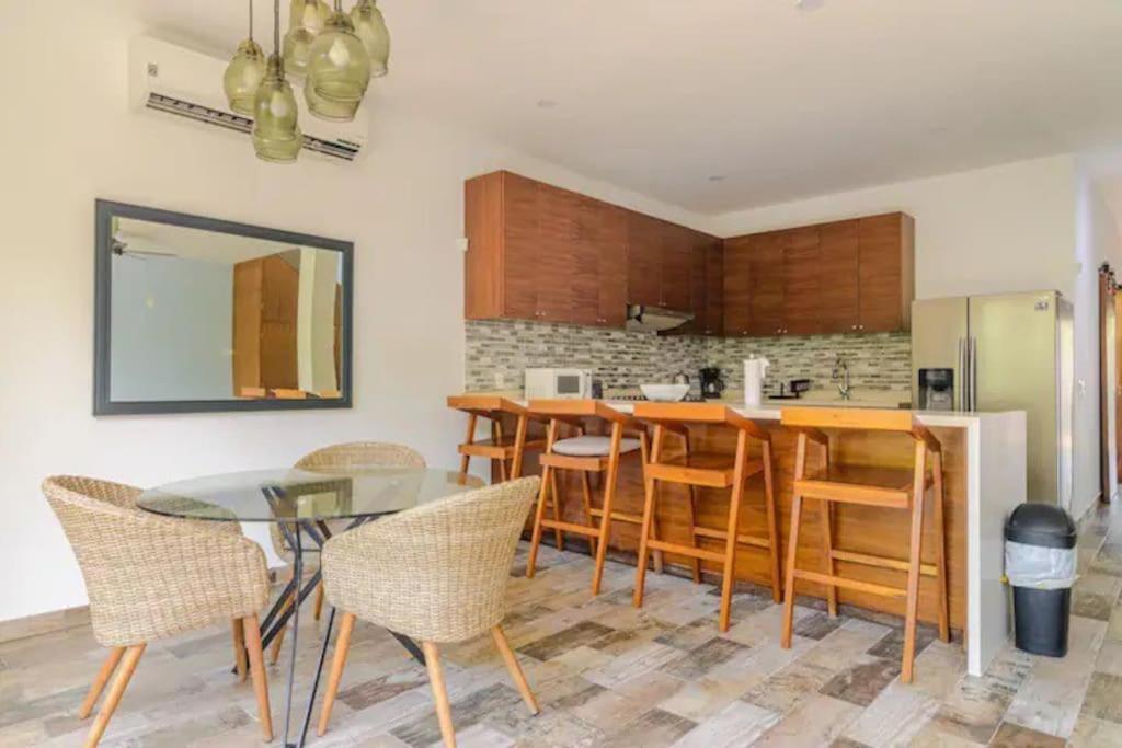 Relax In A Private Oasis In Tulum, Featuring A Pool, Exclusive Terrace, 3 Bedrooms, 3 Bathrooms, And Luxurious Amenities Сasa de vacaciones Tulum