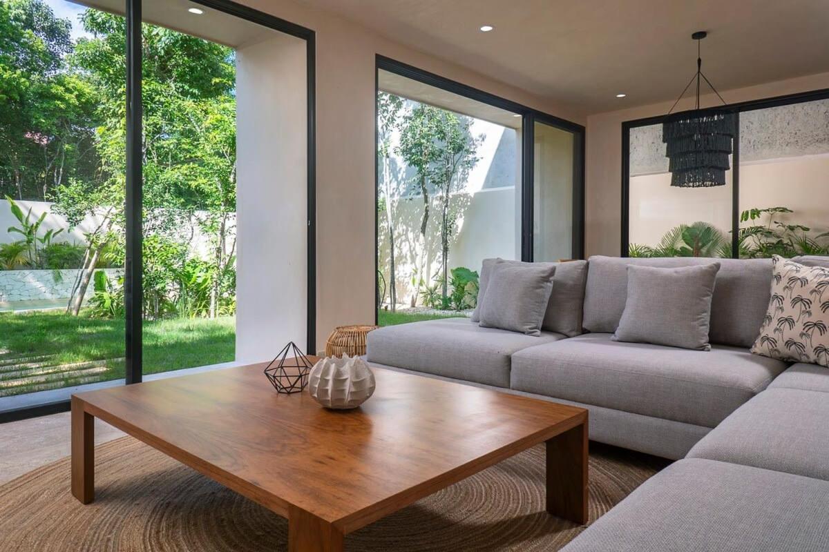 Elegant 4-Bedroom Villa With Dedicated Concierge Сasa de vacaciones Tulum