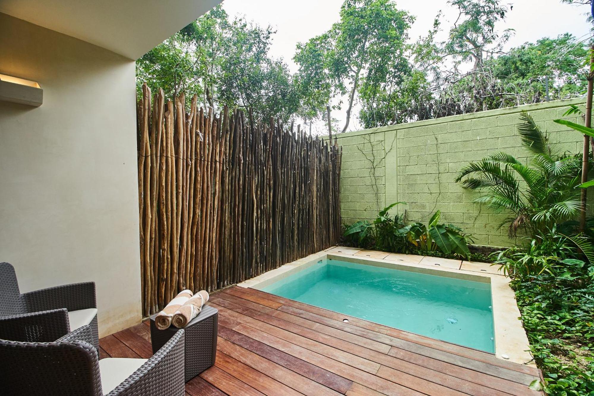Modern Hideaway With Private Pool And Terrace *