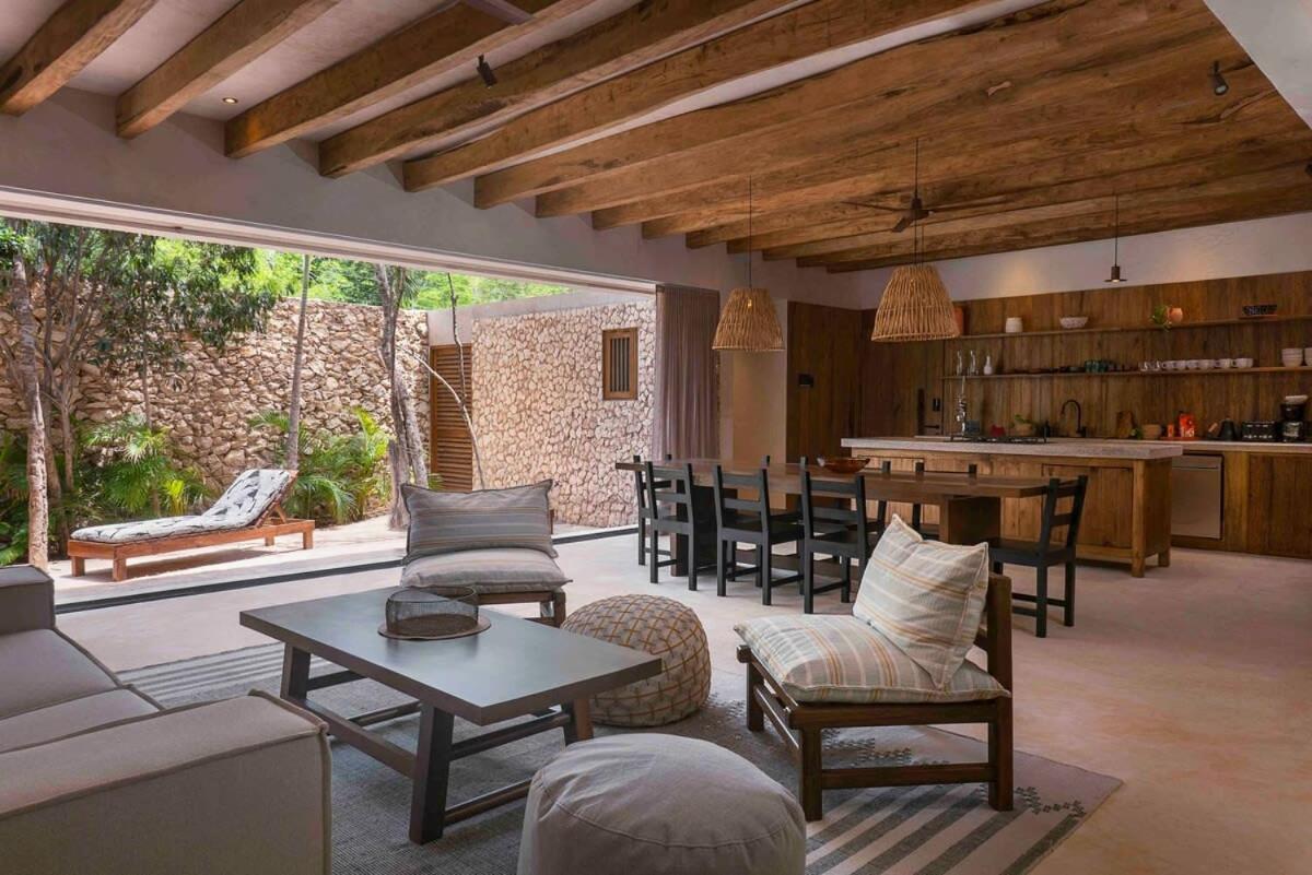 Сasa de vacaciones Chic 3brgated Community, Rooftop, Private Pool Tulum