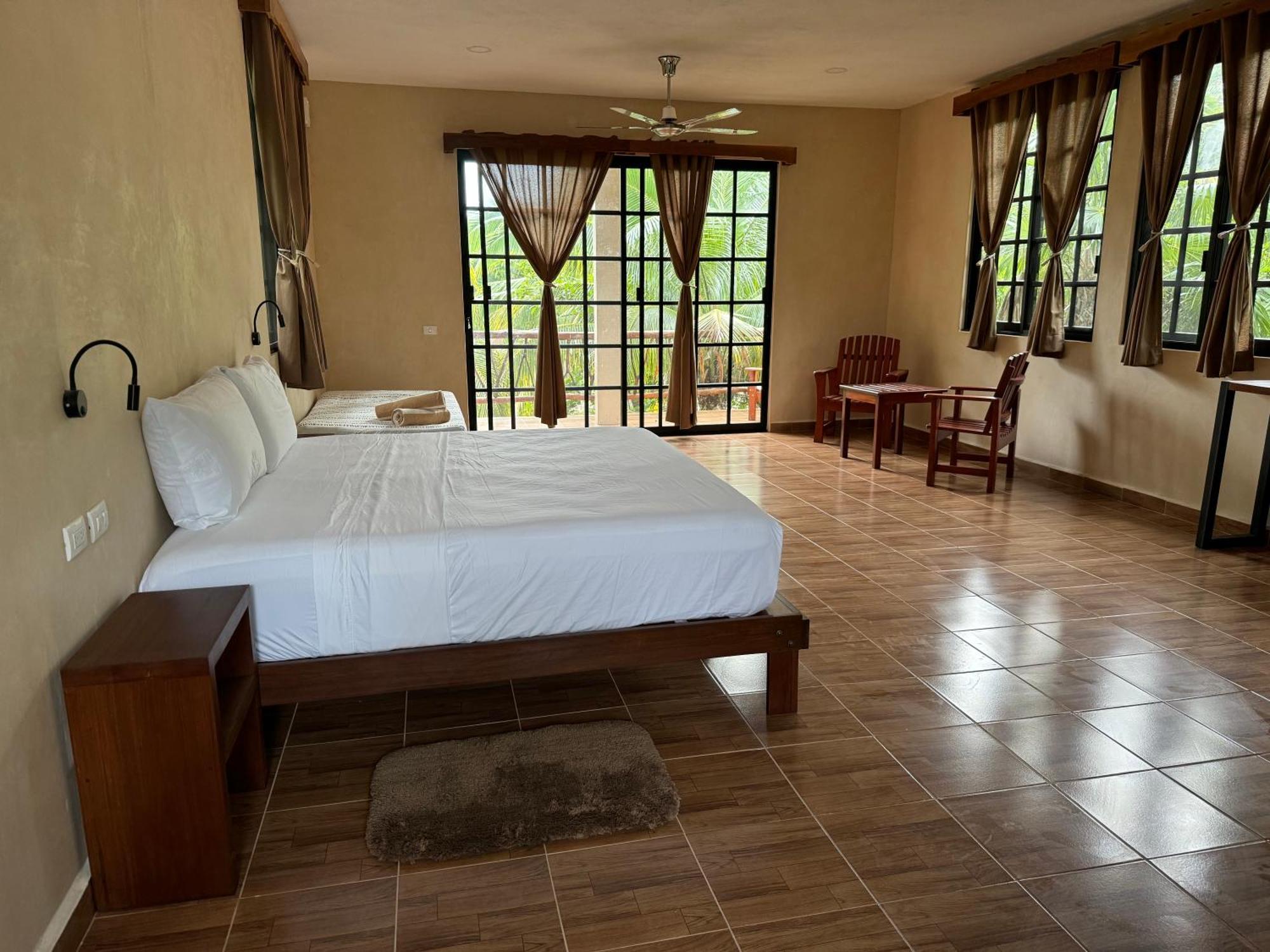 Casa Jardin Del Apartahotel