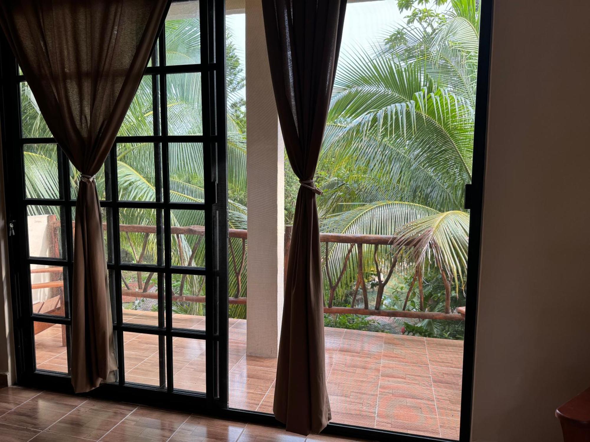 Apartahotel Casa Jardin Del *