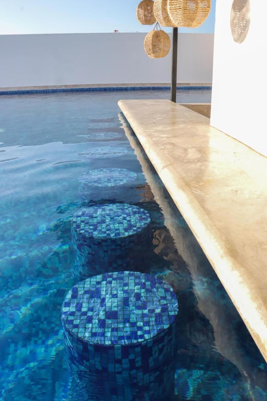 Modern Sleeps 2 Tulum