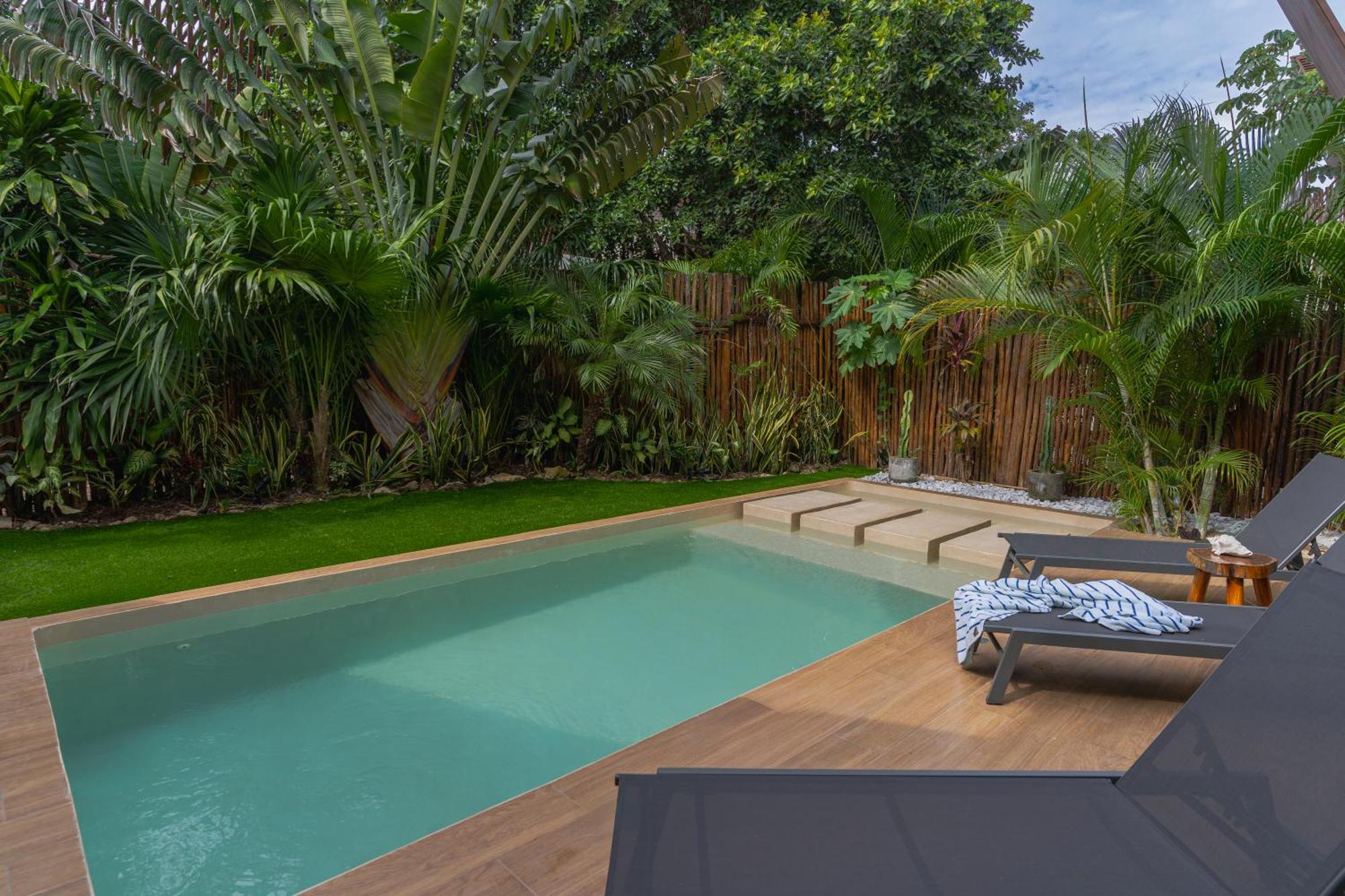 Asana 5 Luxe Retreat -