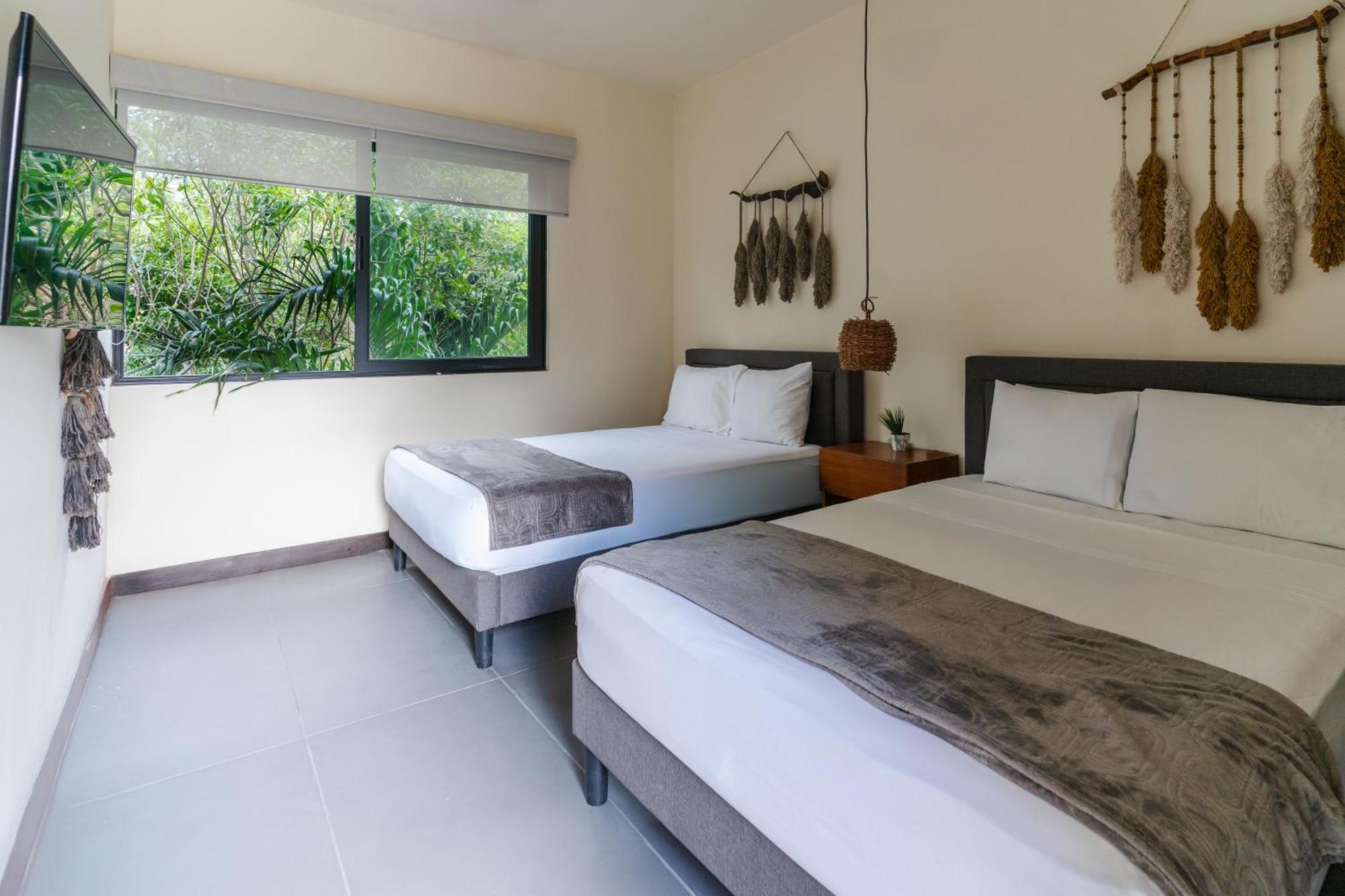 Asana 5 Luxe Retreat -