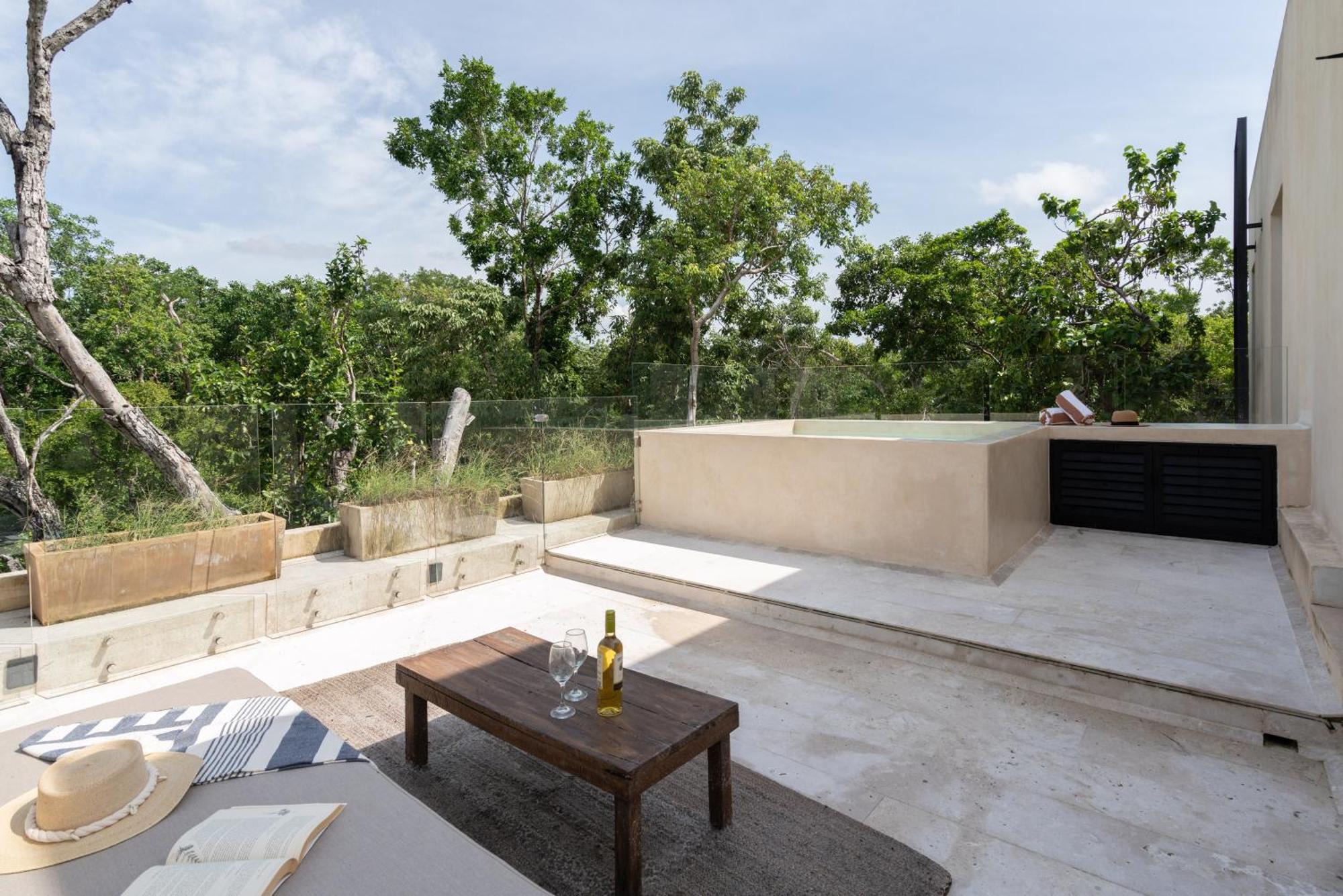 Escape Private Pool, Terrace & Boho Vibes Apartamento
