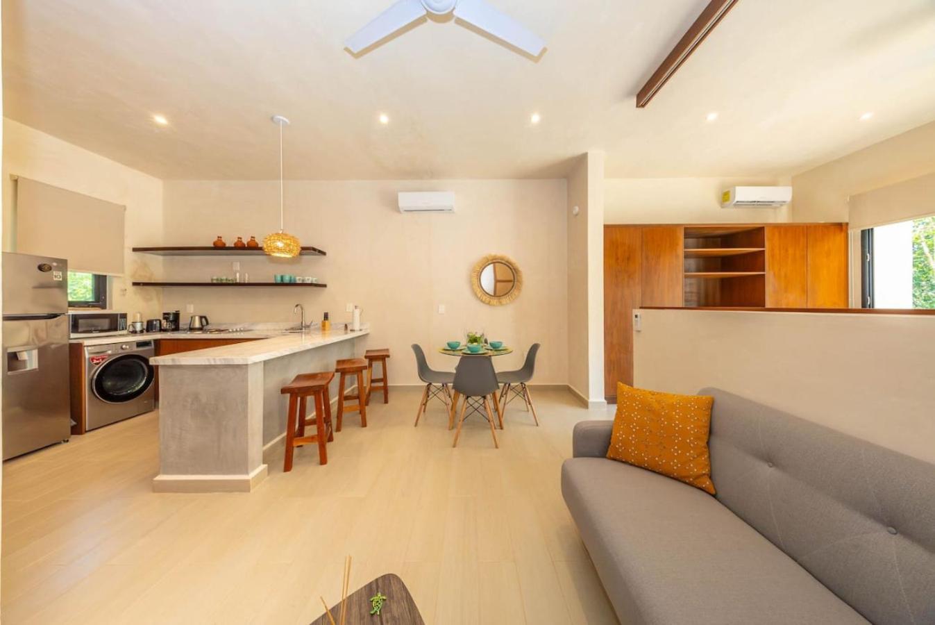 Lux 1 Bedroom With Rooftop Pool In Jungle At Paraiso Сasa de vacaciones