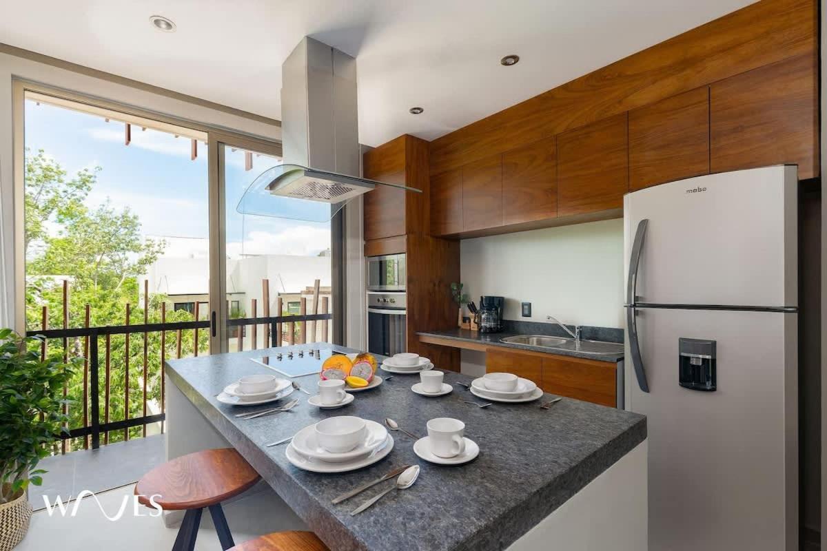 Luminous 2 Bedroom With Roof Pool Close To Zone By Waves Management * Tulum