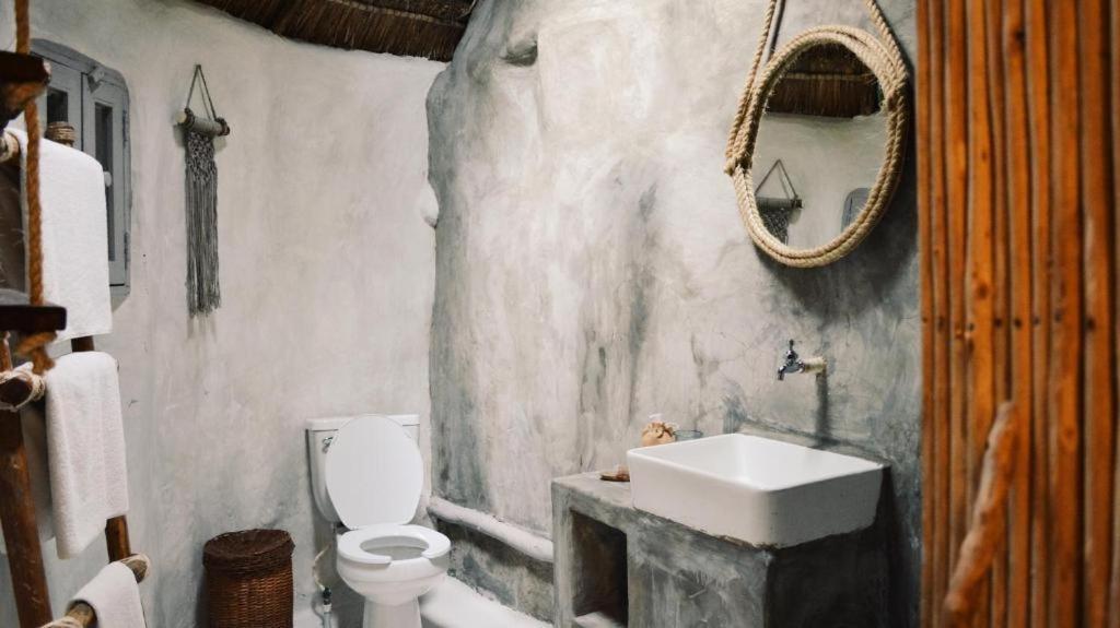 Hotel Art Village 3*