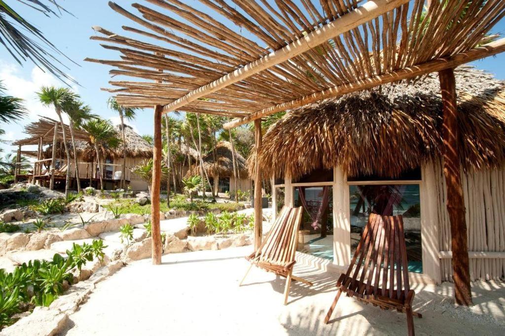 Art Village 3*