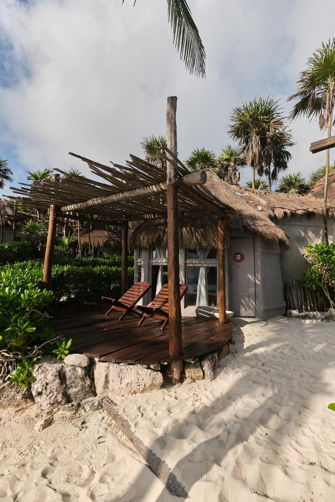 Hotel Art Village 3*