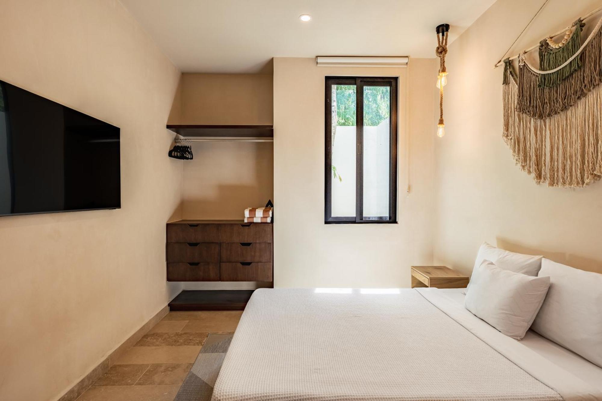 Jungle Serenity Apartment