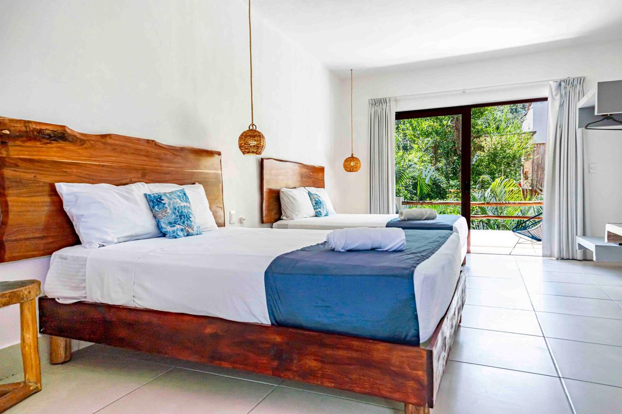 Niik Hotel 4*
