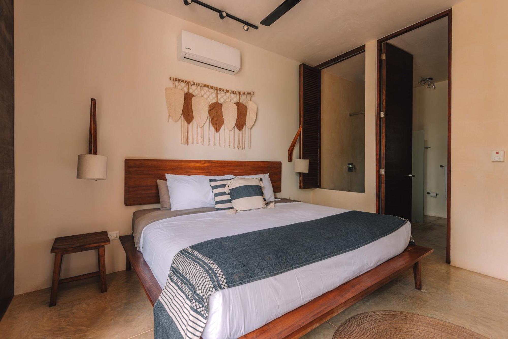 Watal - Relax, Unwind In Style And Comfort, Private Pool, 24hr Concierge