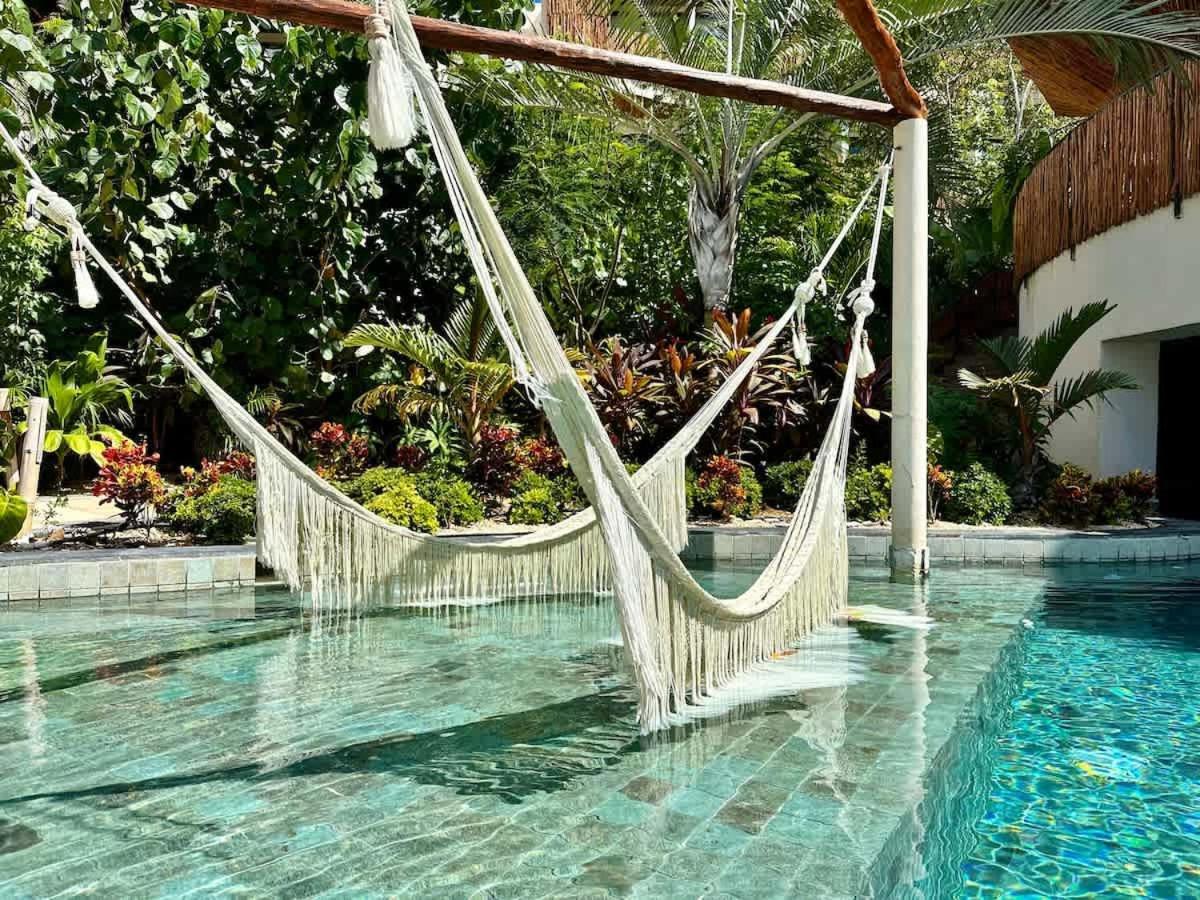 Relaxing Lakeside Retreat Pool, Hot Tub Y Patio *