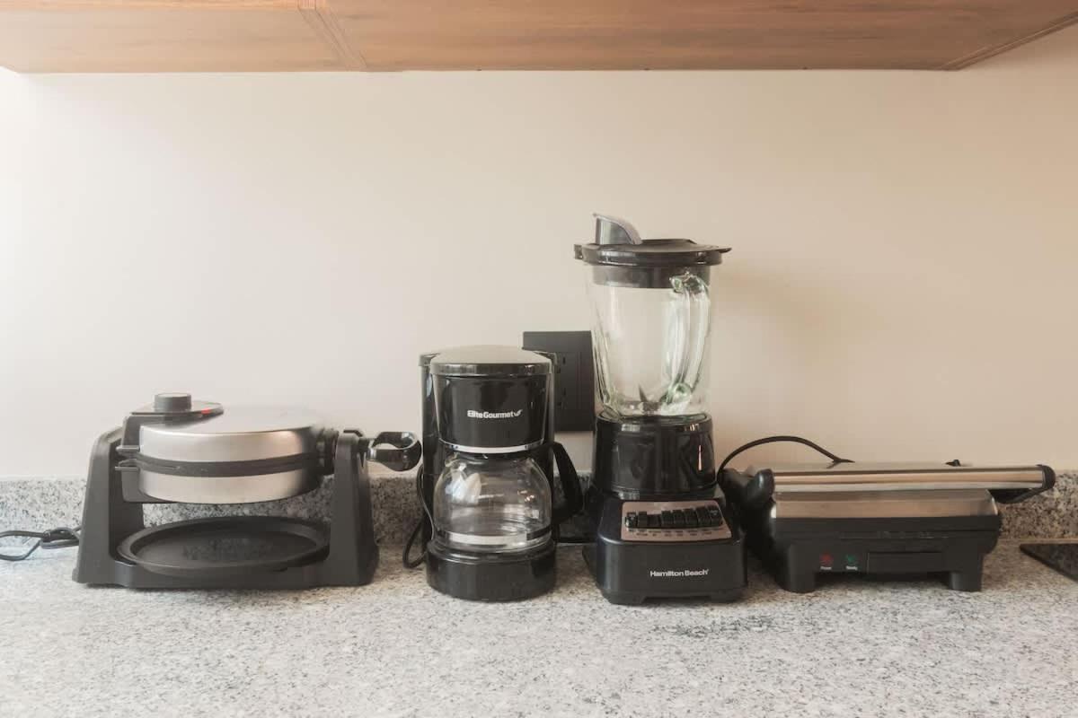 Stylish Duplex Lower Level 2-br Wifi Pool Gym Apartamento Tulum