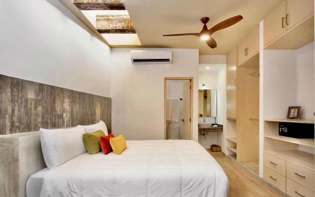 Exclusive 3-bedroom House With A Large Roof Terrace And Private Pool *