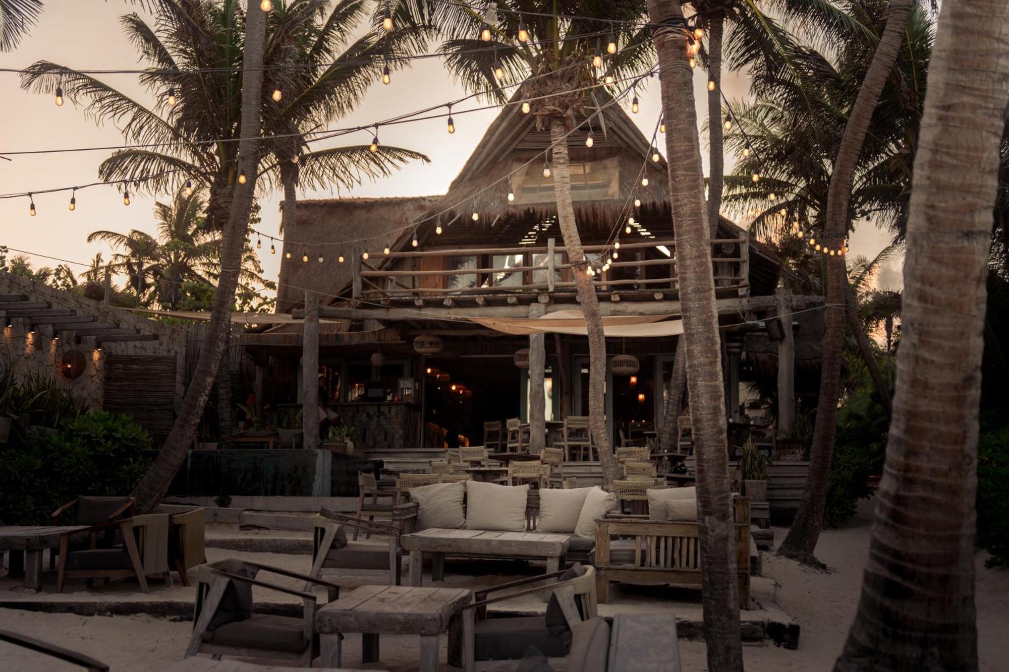 Caiman Habitat Beach, By Ahau Collection