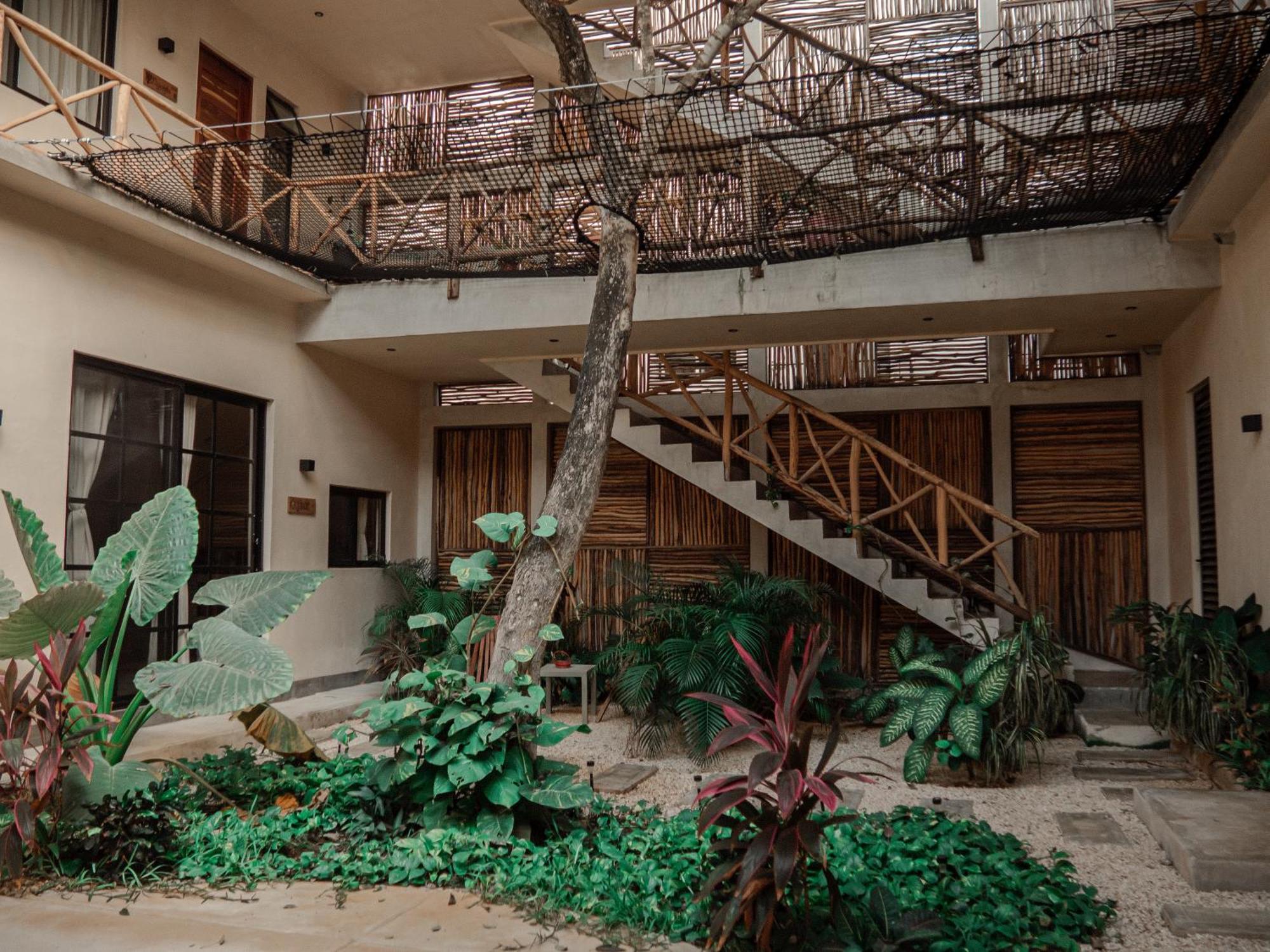 Casa Kobaab Apartahotel Tulum