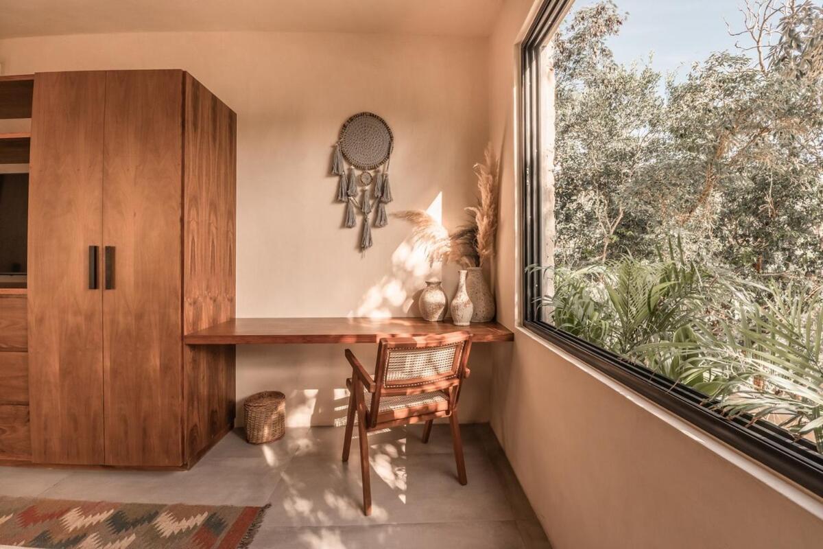 Villa With 2 Pools With Security Guard For 10 Guests
