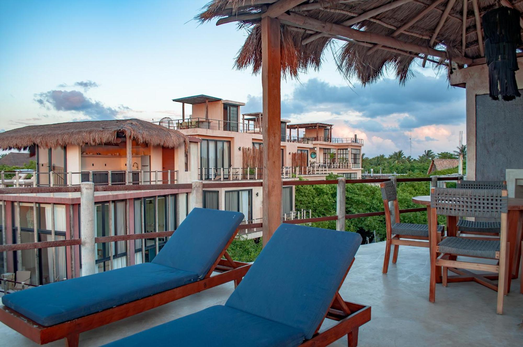 Caiman Habitat Beach, By Ahau Collection Hotel