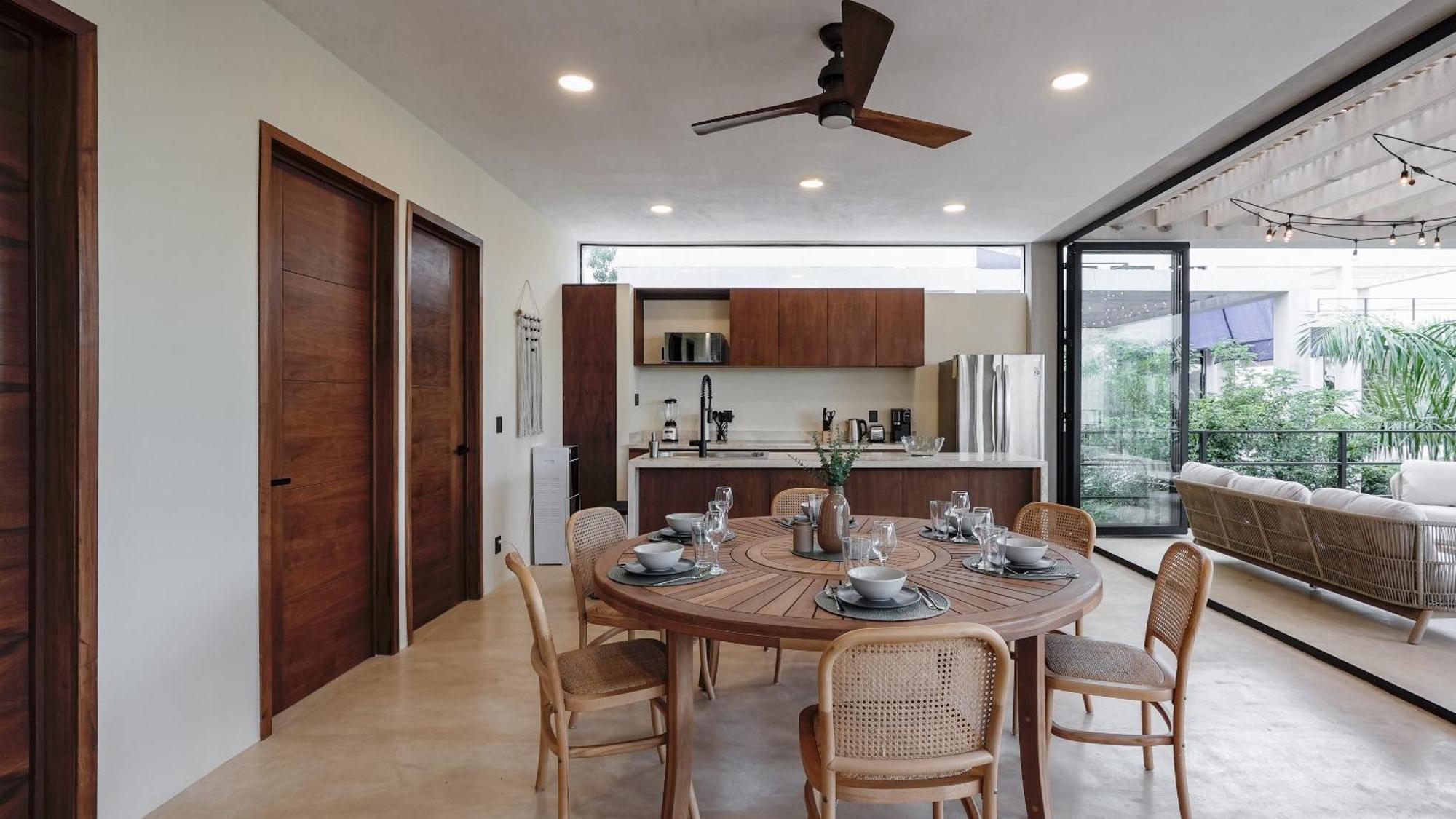 2br 2ba Luxury Penthouse With Private Pool And Rooftop Terrace *