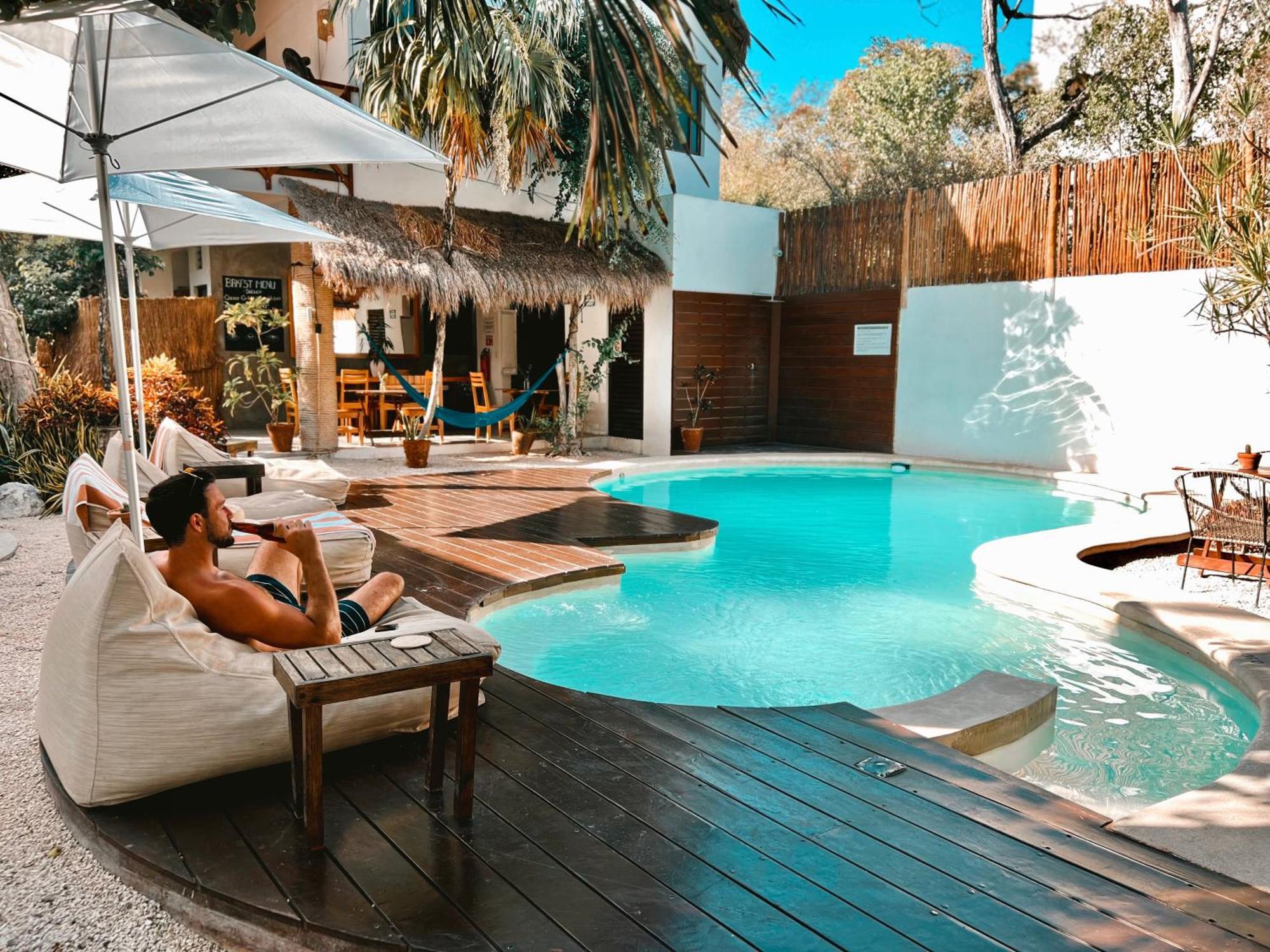 Hostal Mimosa