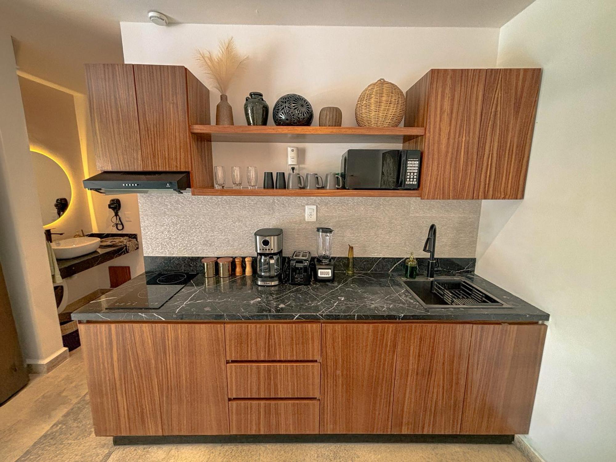 Sak Tuunich Luxury Residences Aparthotel *