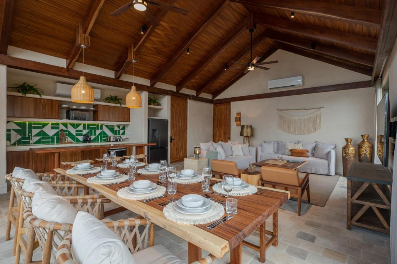 4br Stunning In Tulum's Heart *