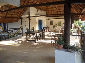 Hotel Luna Maya
