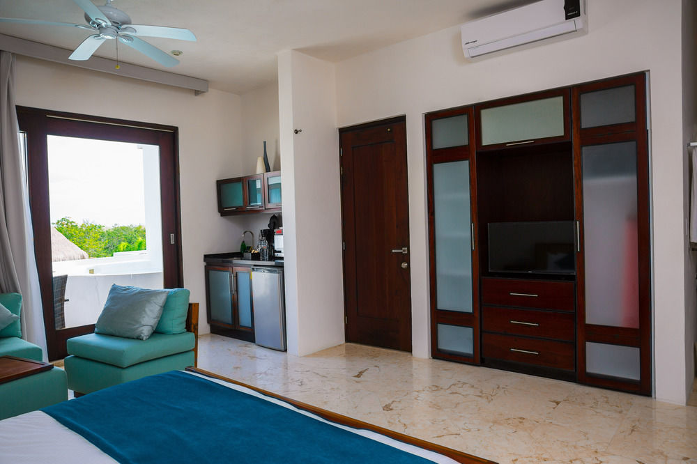 Intima Adults Only Tulum