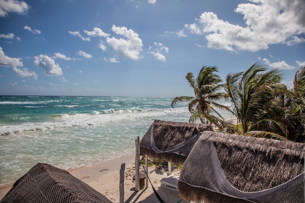 Lamar Front And Pool Tulum